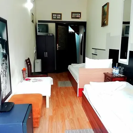 Самостоятелна Стая-Капана Guest house *